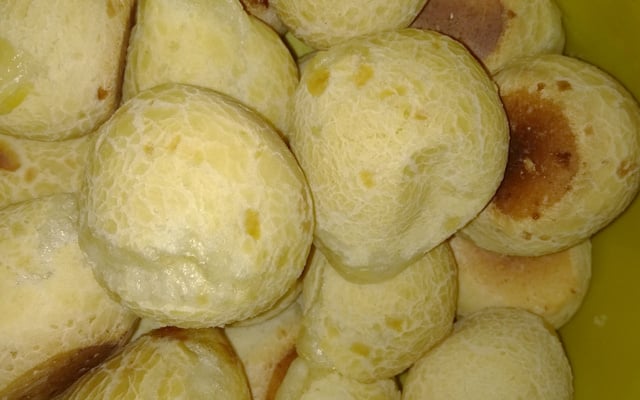Pão de queijo com batata
