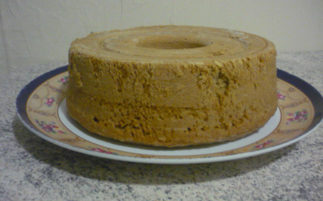 Bolo com casca da batata doce