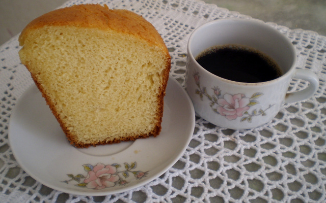 Bolo fofo de liquidificador