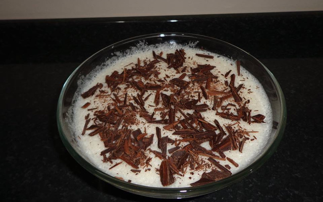 Mousse com chocolate meio amargo