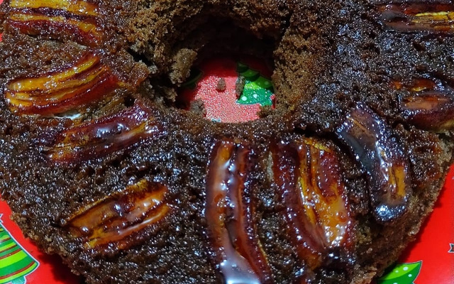 Bolo integral de chocolate e banana