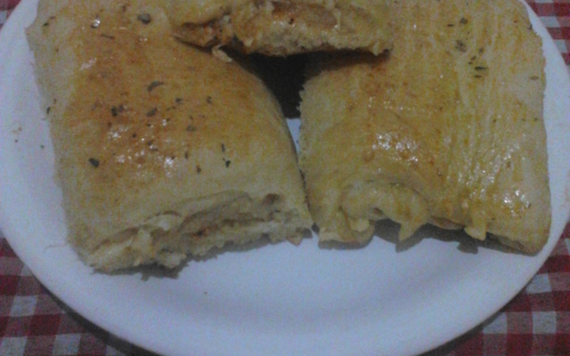 Massa para pizza, esfiha, joelho e outros salgados assados