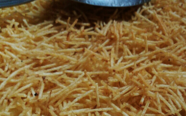 Fricassê saboroso de frango