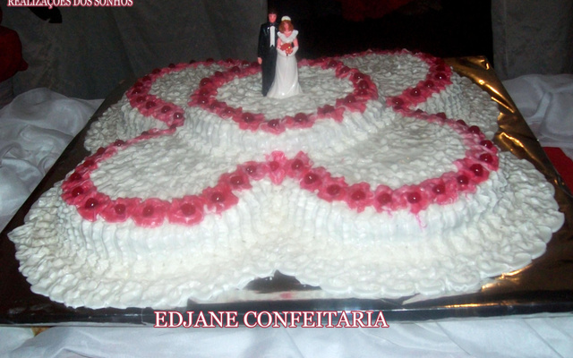 Cobertura para bolo de aniversário