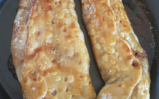 Torta folhada de banana e maçã