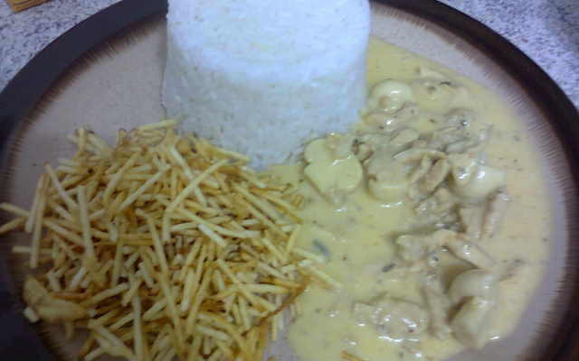 Estrogonofe de frango delicioso