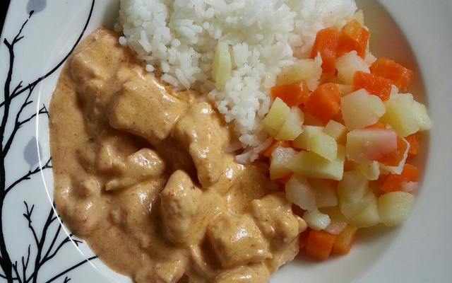 Estrogonofe de frango básico