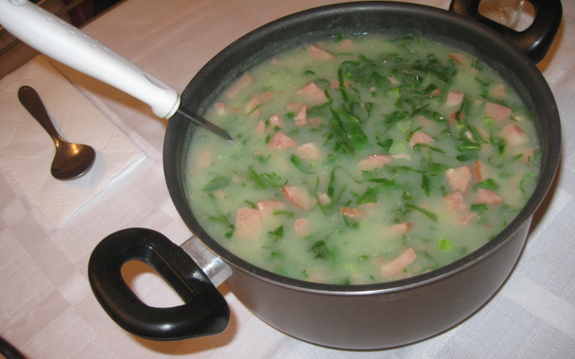 Caldo verde especial