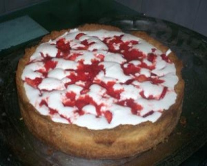 Torta de morango com chanttlly