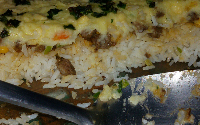 Escondidinho de arroz