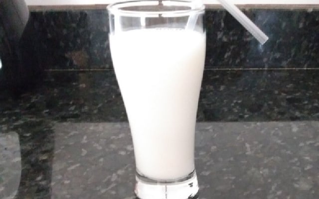 Leite de camelo (batida)