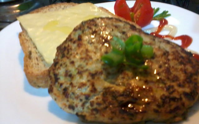 Hambúrguer de frango sem glúten