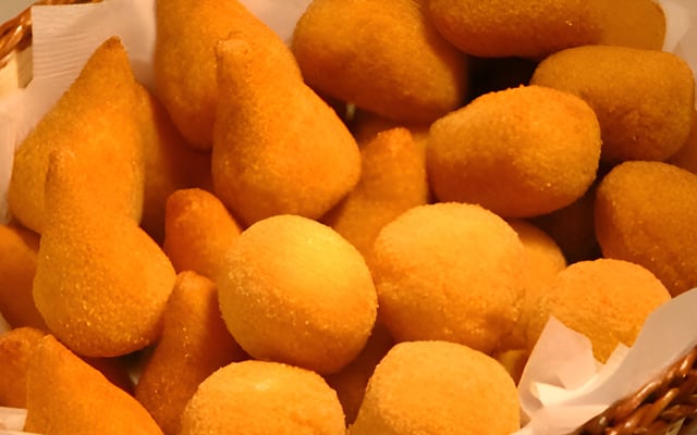 Massa de coxinha fácil da Andriele
