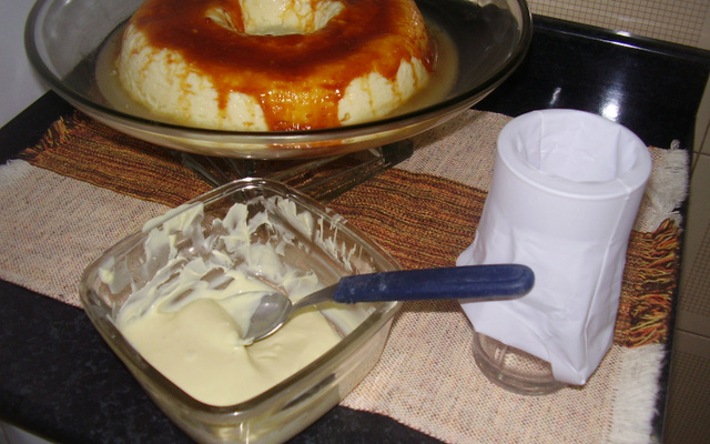 Pudim de leite condensado com Galak