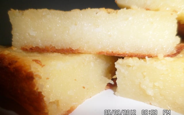 Bolo de aipim cremoso tradicional