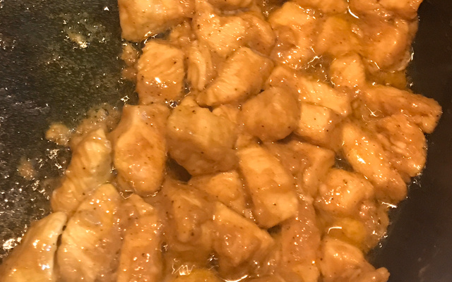 Frango com molho de mostarda agridoce