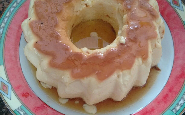 Pudim de leite em pó idêntico ao de leite condensado