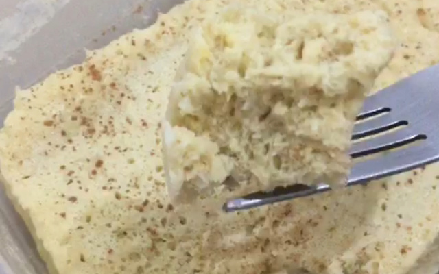 Bolo de banana proteico