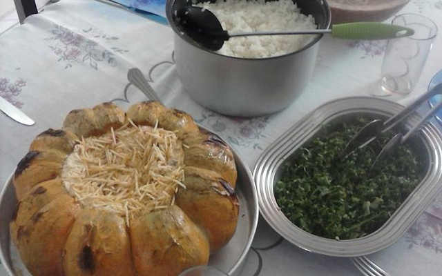 Fricassê de frango na moranga