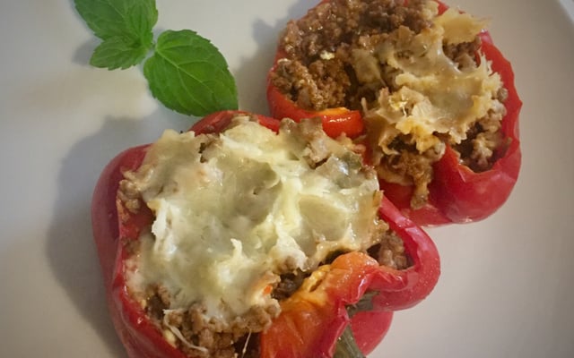 Pimentão recheado com carne moída
