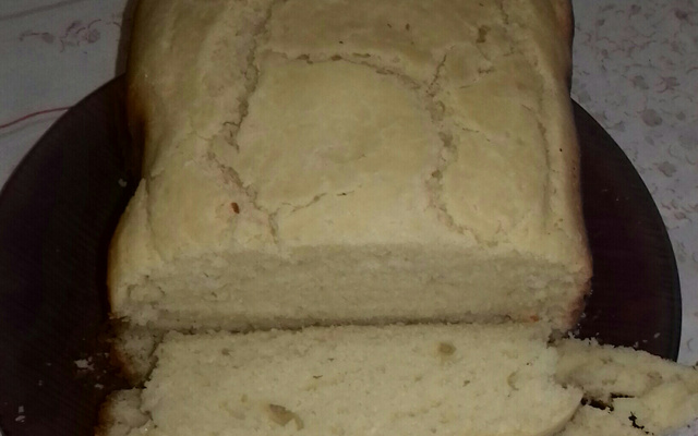 Pão de forma feito na máquina de pão