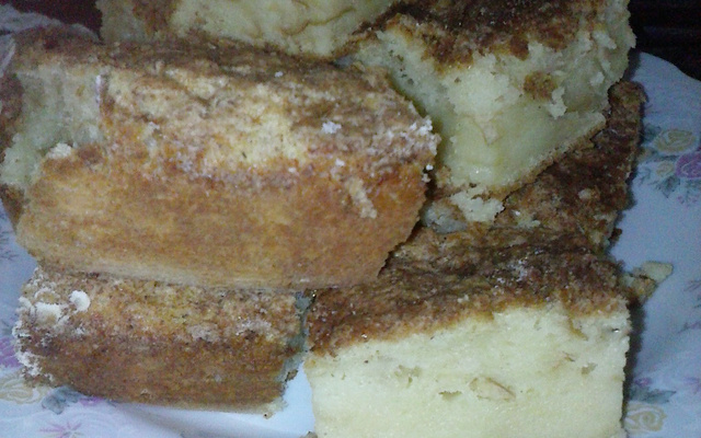 Bolo mistério de pão com coco (não vai ao liquidificador)