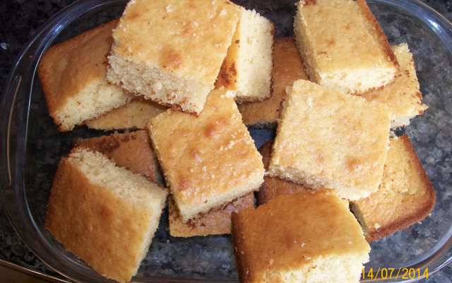 Bolo simples e fácil