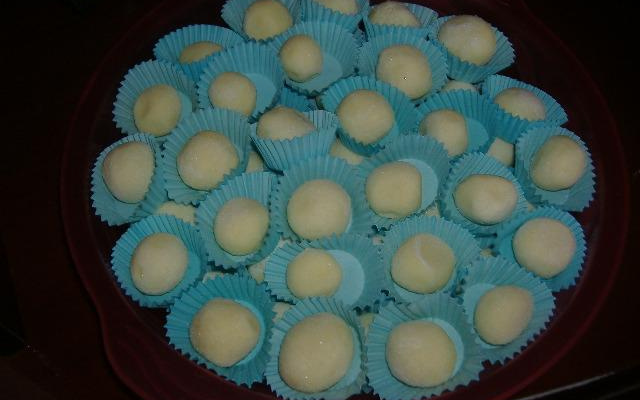 Docinho de leite em pó com leite condensado delícia