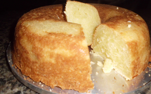 Bolo de carimã (mandioca puba)