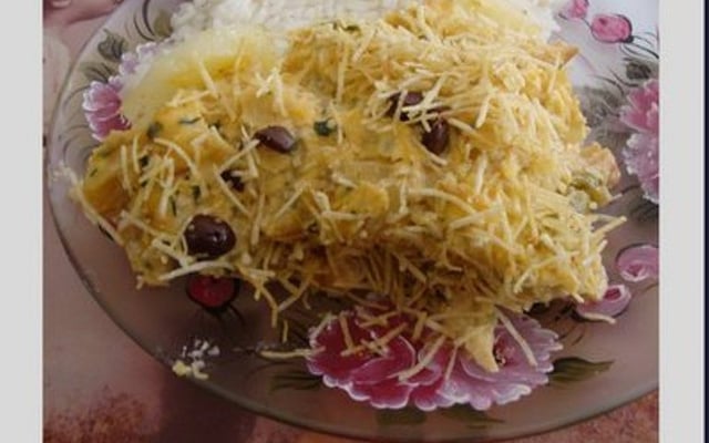 Peito de frango cremoso com batata do Lúcio Cezar