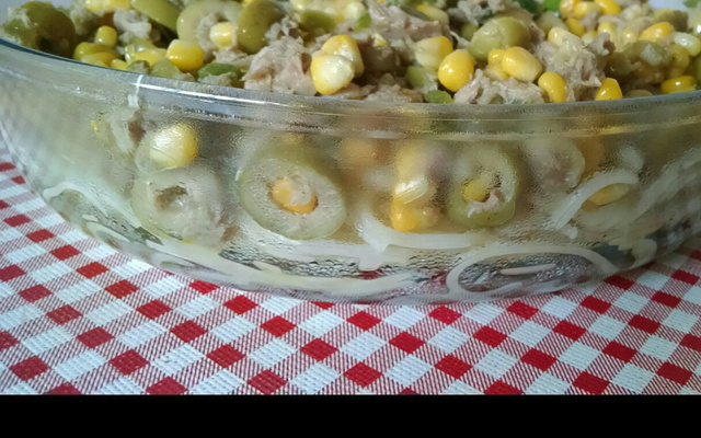 Espaguete com atum ou espaguete da Eli