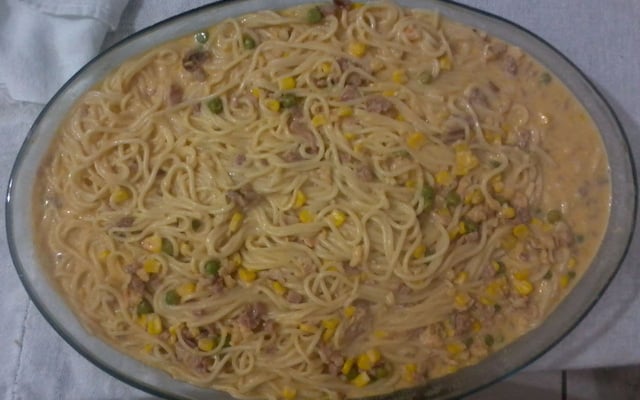 macarrão ao molho branco