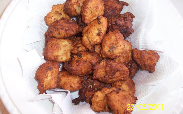 Bolinho de batata e amendoim