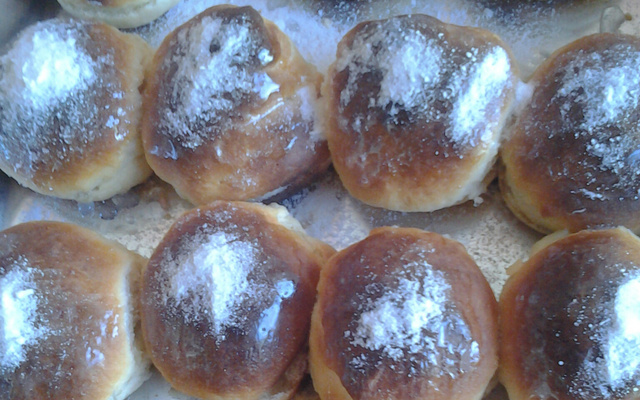 Sonho de creme (assado)