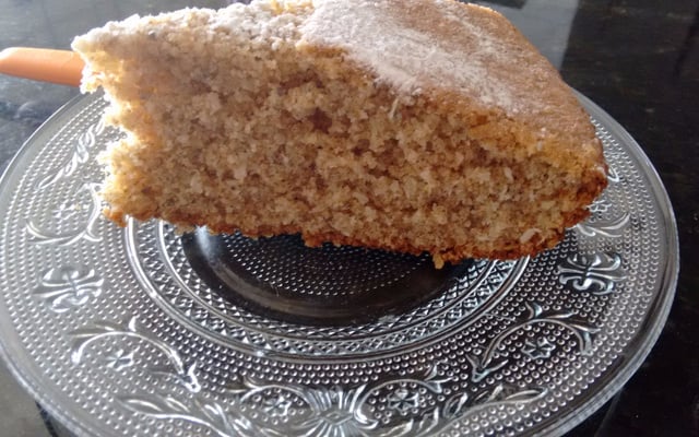 Bolo integral de coco