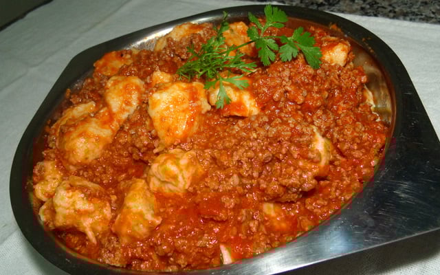 Nhoque de pão amanhecido