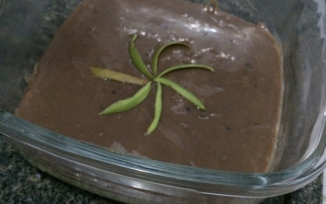 Mousse de manga com brigadeiro