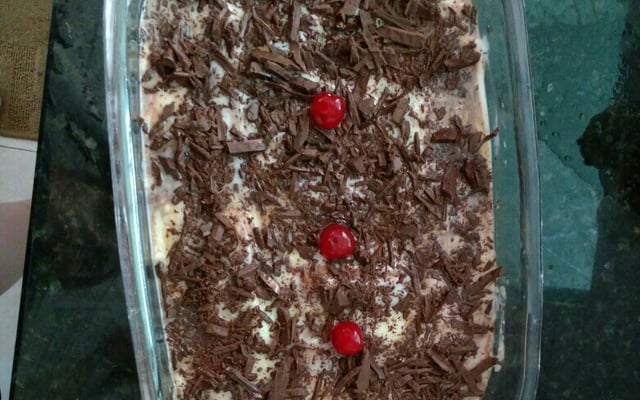 Pavê de biscoito champagne