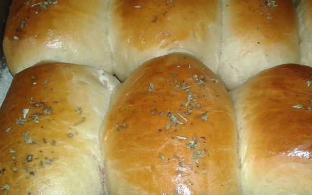 Pão de leite com salsicha