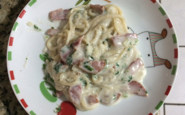 Macarrão parisiense improvisado