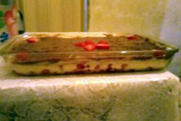 Pavê de morango da Gabi