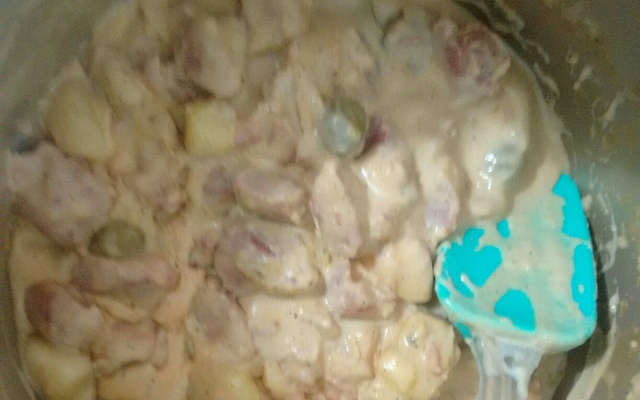 Estrogonofe de linguiça