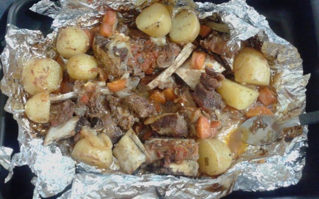 Costela com batatas no forno