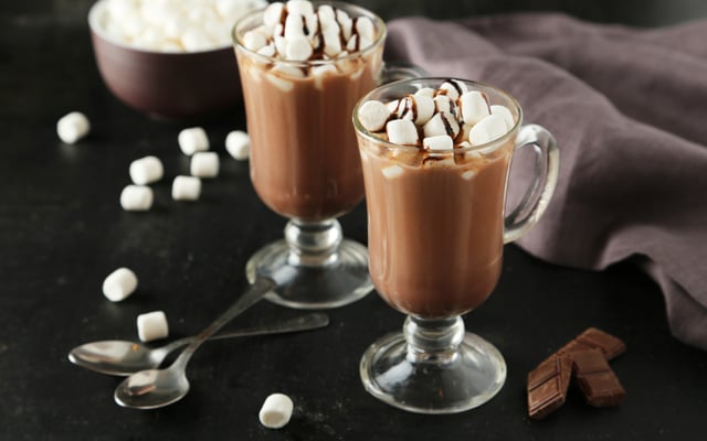 Chocolate quente com aveia