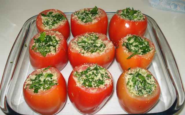 Tomates recheados à moda Rosetti