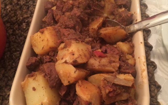 Picadinho de carne com legumes fácil