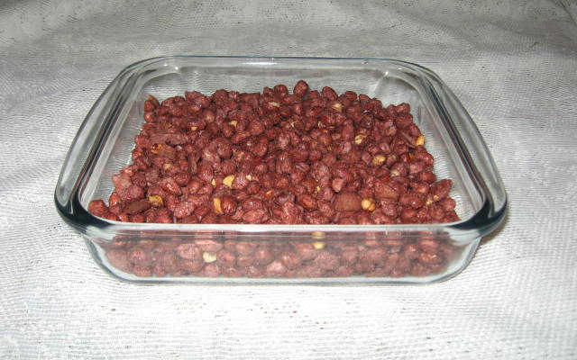 Amendoim doce com coco