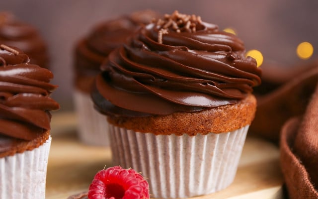 Cupcake sem glúten e sem lactose com chocolate