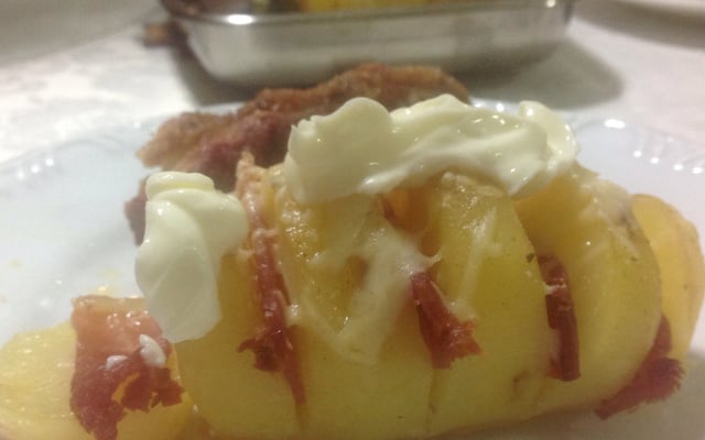 Batata assada com bacon