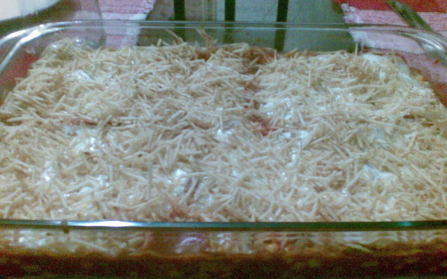 Lasanha de presunto de queijo com batata palha